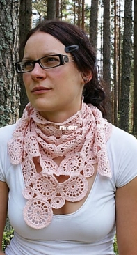 Knit Two Together - Muraka Mari/Kärt Urman - Pink Circles - Free