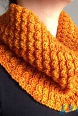 Clairiere Cowl by Tricoquelicot - Free
