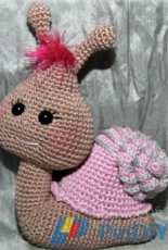 Zhaya Designs - Fipsi the snail - German - Free