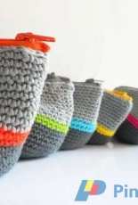 Missa Hills - Melissa Hills - Crochet Zipper Pouch - English and French - Free