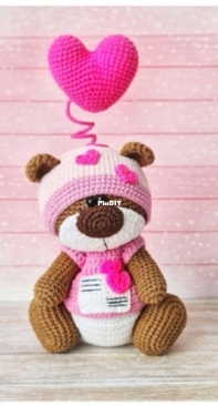 Crochet Wonders Design - Crochet Funny Bear - Olga Kurchenko - Outfit Valentines Day for Bear - Disfraz San Valentín para Oso - Spanish