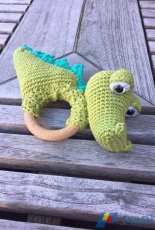 Croco the rattle