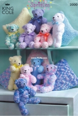 King Cole 2000 - Teddy and Cushion in Chunky