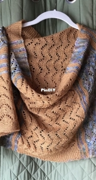Mothers Day Shawl by Gina Knight - Free