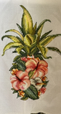 Flower pineapple by Darya Mastrakova