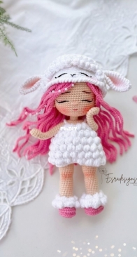 Esradesigns61 - Esra Satır - Pera - Turkish