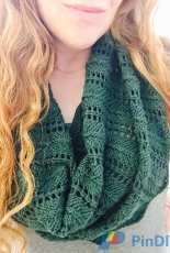 Knitsomniac Designs-Muskogee Cowl by Jennifer Thomassian - Free