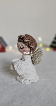 Kroeliez Design - Ebrine Hoevers - Angel Emily - Engeltje Emily - Dutch - Free