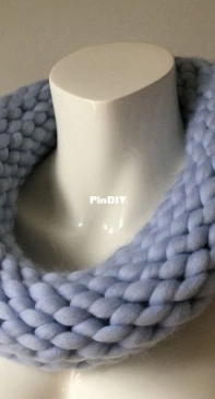 Cowl Abdiel by Bettina Kast-English, German -Free