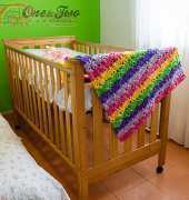 One and two company- Carolina Guzman- Spring Flowers Blanket- English