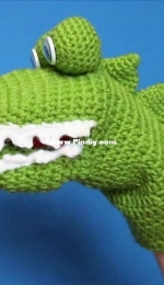 Teenie Crochets Designs - Christine Gibson - Crocodile Hand Puppet - Free
