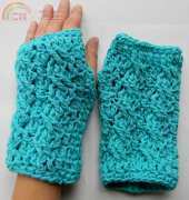 Glamour4You- Ann Mancini Williams- Funky Cable Twist Fingerless Gloves