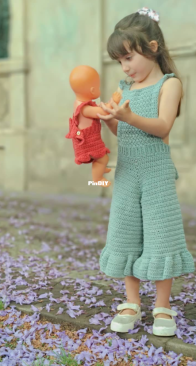 Bendita Paciencia - Gardener Olivia -  Jardinero Olivia - Spanish