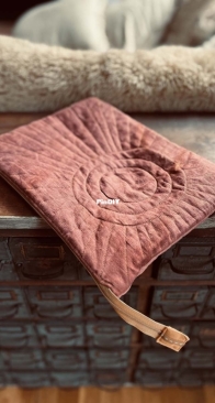 Sew Liberated - Meg McElwee - Lembass Laptop Sleeve