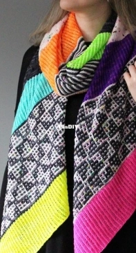 Oh Happy Wrap by Lisa Hannes