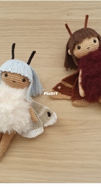 Critter Stitch - Stephanie Buckner - Moth Girl