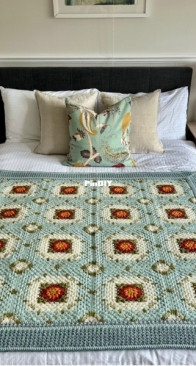 The trellis blanket by made by Anita