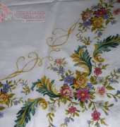 Tablecloth with flowers - Mantel con flores