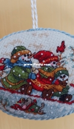 Dimensions Playful Snowmen Ornaments 1