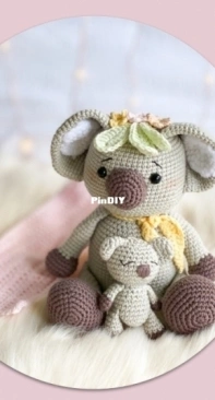 Blue Sparrow Handmade - Bianca Flatman - Kiki the Koala and her newborn Joey