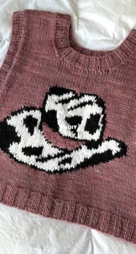 COWboy hat vest - Made in the Moment - English