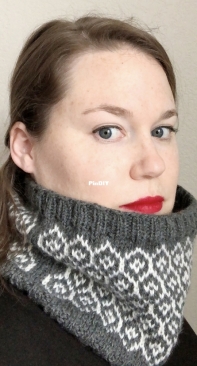 Olivia Cowl by Kathryn J. Kvam-Free