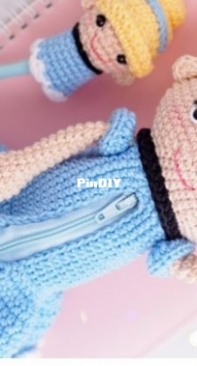 Receitas Carneirinho - Izabel Carneiro - Cinderella Pencil Case - Estojo Cinderela - Portuguese