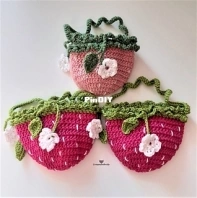 Gabriella Crossman - Strawberry Bag - free