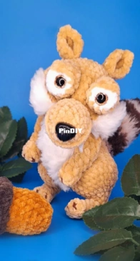 Oxy Knitting - Oksana Koroleva / Korolyova - Ice Age Squirrel Scrat - English Translated