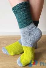 Marina Gvozdeva Designs-Three Colour Socks by Marina Gvozdeva-Free