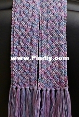 Noelle Stiles - Sandcastle Cable Scarf