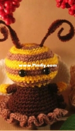 Muetzenstrasse - Cornelia Brema - Bee fairy Brummline - Bienchenfee Brummline - German