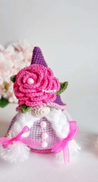 Amigurushka Gifts - Tatiana Sheremetyeva / Tatyana Sheremeteva - The Rose Gnome
