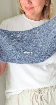 Venilia shawl by Sari Nordlund
