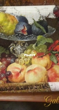 7 elephants. Still life with figs and peaches