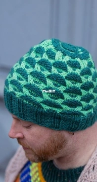 Stony Stream Hat by Stephen West - Westknits Chunky Knits