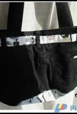 Recycling bag with a jeans pant