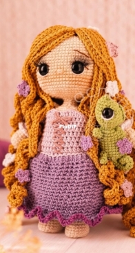 Aracnene - Stephanie Espinal - Rapunzel - Spanish
