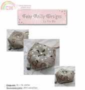 Faby Reilly SGN06-BISC - Secret Garden Biscornu