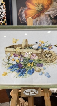 Lanarte PN-0155028, Spring Flowers Basket