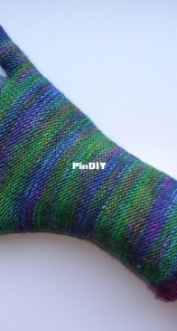Wraparound Gloves by Dagmar Mora