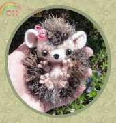 Peggy Toes - Peggy Heap Reed - Ginny the baby hedgehog