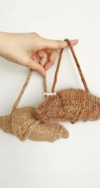 Croissant Purse by Yun Jeong - English