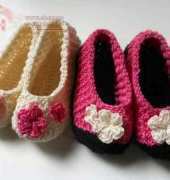 Moira crochets - Moira Durano-Abesmo - Hailes Pineapple Stitch Baby Booties - Free