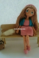 Doll amigurumi