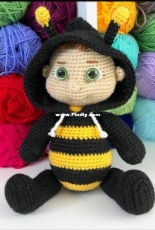 Hollys Hobbies - Holly McNevan - PJ Pals Baby Bumblebee