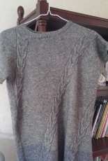 grey skirt