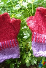Circé aux Belles Boucles-Catchy Fingerless Mitts by Circé Belles Boucles-Free