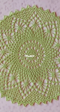 Doily Lucyna in green