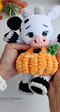 Nooka Crochet Toys - Nooka Handmade - Cristina Baldea - Roua Pumpkin Cow